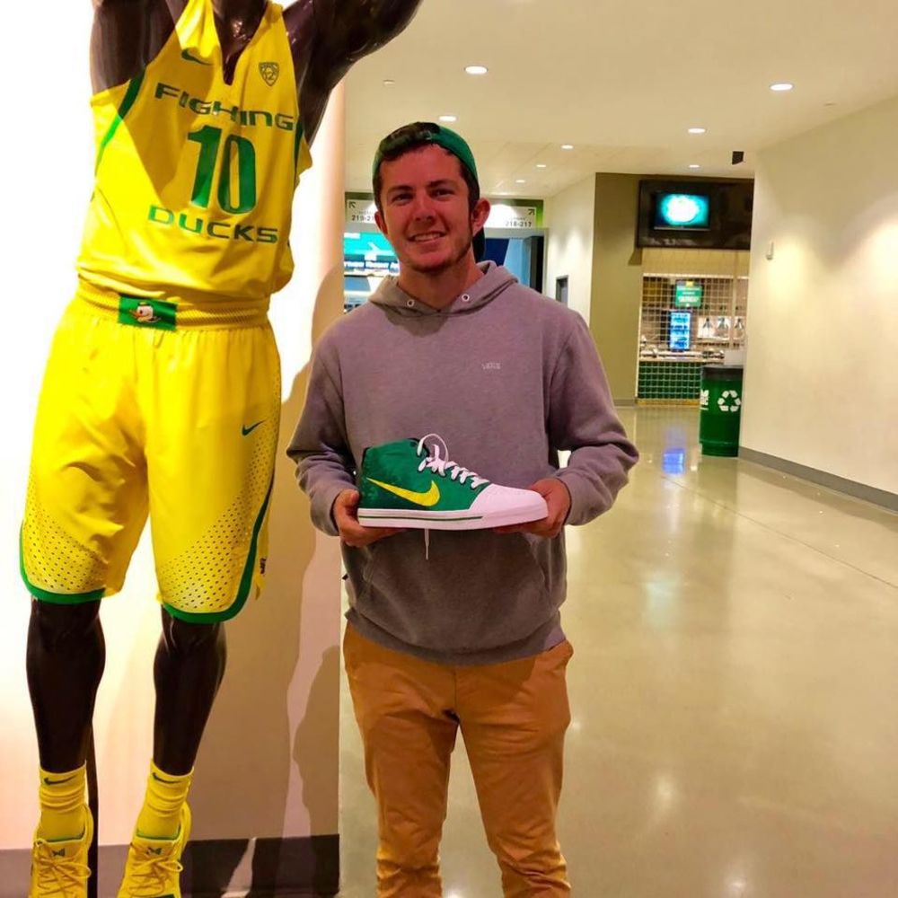 Meet your Posher, Graham